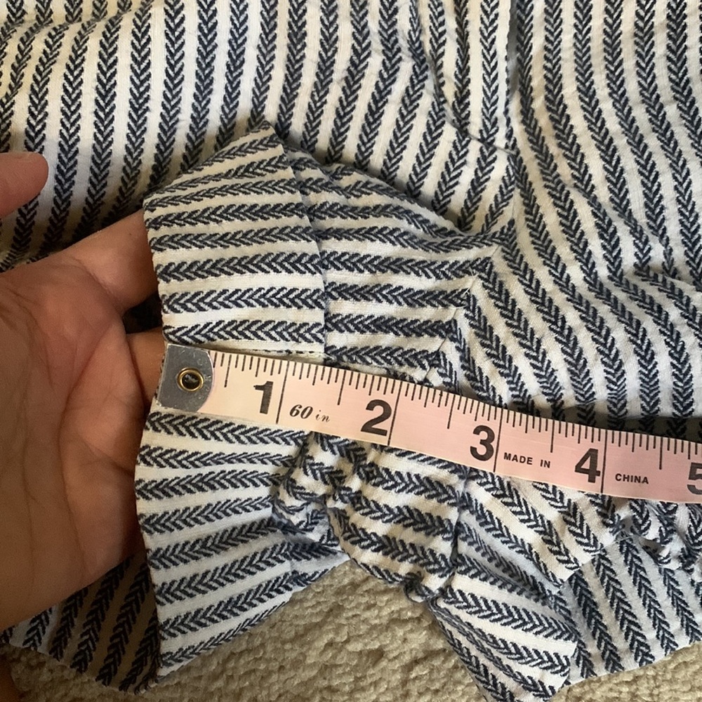 Express Linen Shorts - Picture 12 of 12